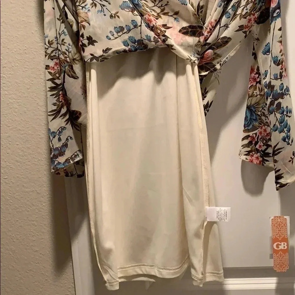 GIanni Bini Maxi DressWhite Floral Bohemian Boho - Picture 9 of 9